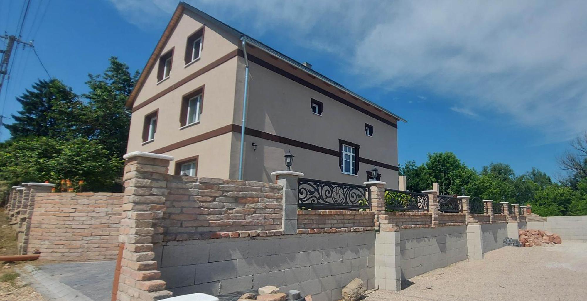 Villa Verteskacsa Vertesacsa Luaran gambar